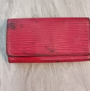 Authentic Louis Vuitton Epi Leather 4 Key Holder Cles Unisex Red
